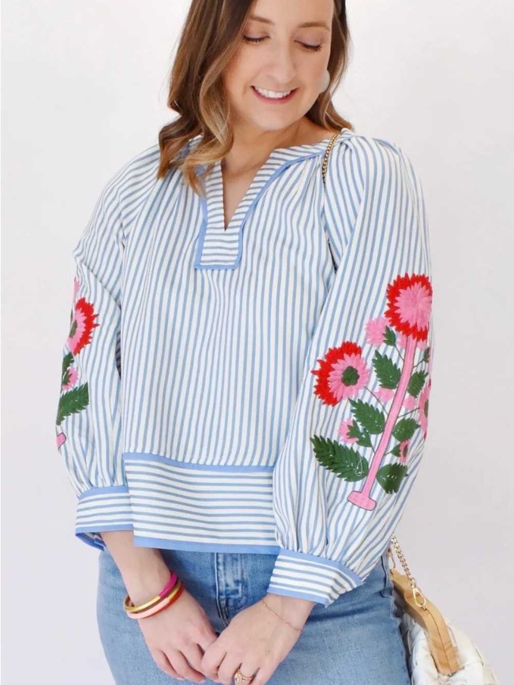 Entro Striped Embroidered Sleeve Top Shirt Size Medium Floral